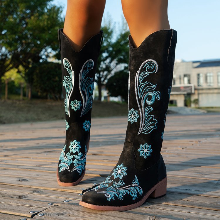 Retro Women Boot Fashion Women - Embroidery Design Free recension och pris