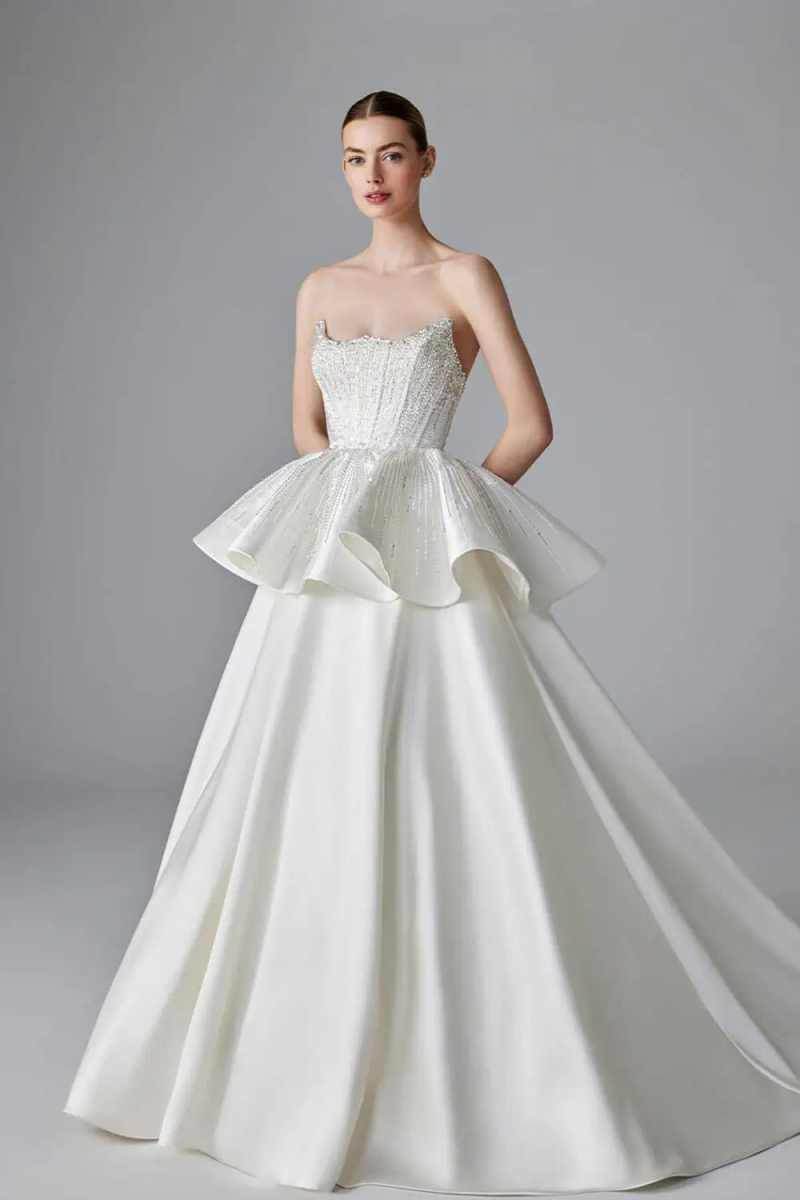 Elegant Wedding Dress A-Line S - Embroidery Online Design recension och pris
