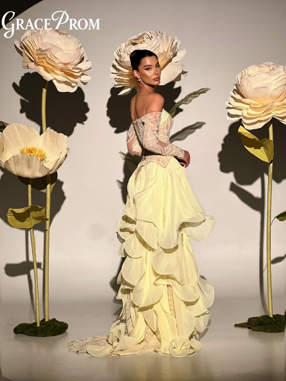 Exquisite Butter Yellow Prom D - Embroidery Yellow Dress recension och pris