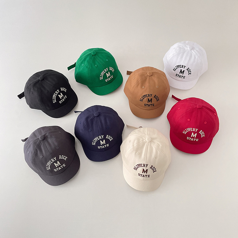 RAISE Casual Letter Cap Baby S - Embroidery Letter recension och pris