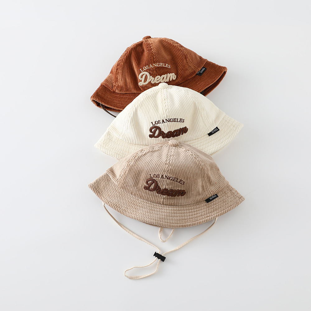 Baby Solid Color Sunscreen Hat - Embroidery Letter recension och pris
